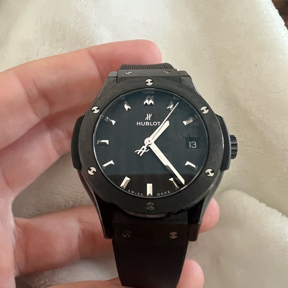Authentic Hublot Classic Fusion Black Magic 581.CM.1771.RX ceramic Quartz  #2 - Picture 2 of 7